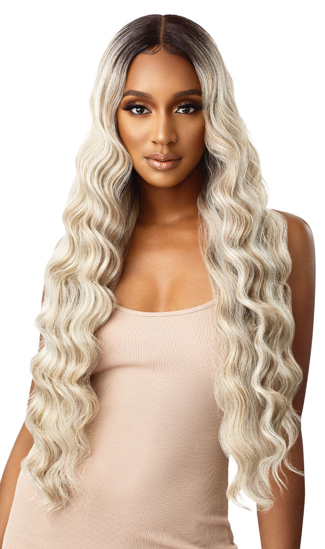 Outre - Lace Front Wig Sleeklay Part DALILAH 34″