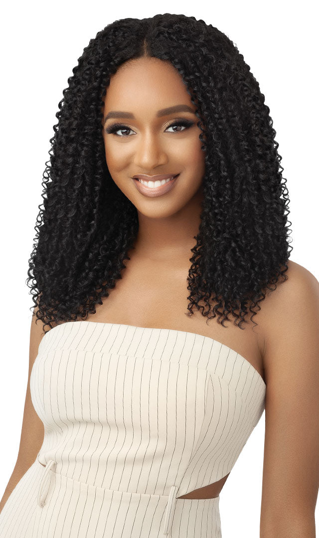 Outre - Big Beautiful Leave Out Wig PASSION COILS 20″